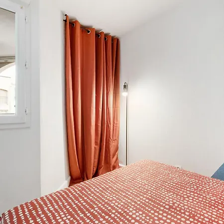 Marina Bay Modern 100m From La Conque Apartament