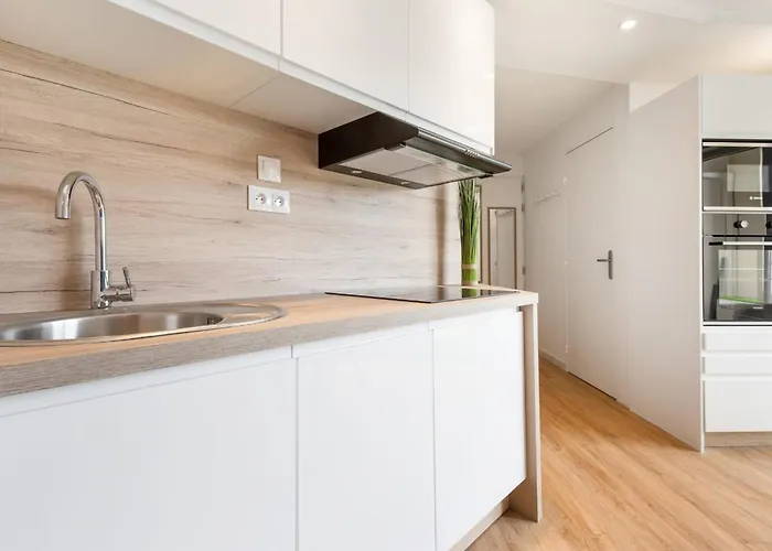 Apartman Marina Bay Modern 100m From La Conque *