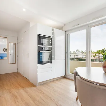 Marina Bay Modern 100m From La Conque * אגדה