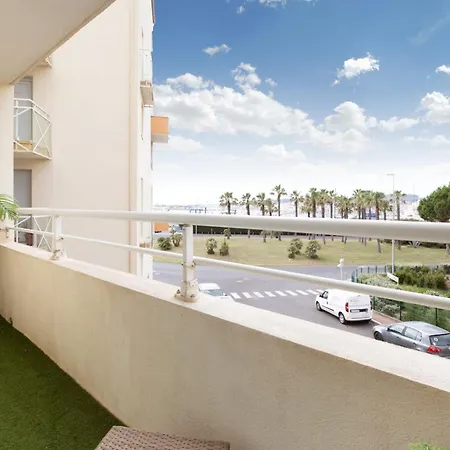 Marina Bay Modern 100m From La Conque